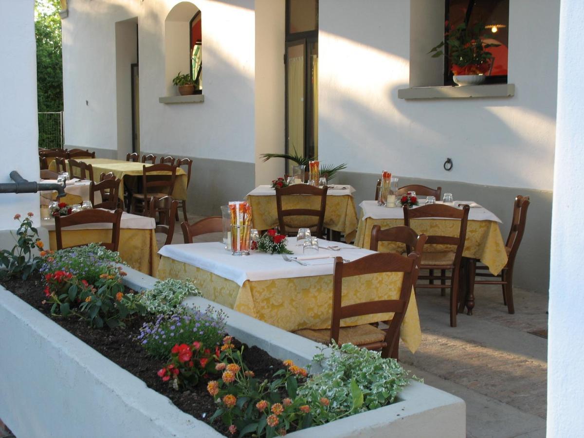 Hotel Riviera Ristorante La Briciola Novellara المظهر الخارجي الصورة